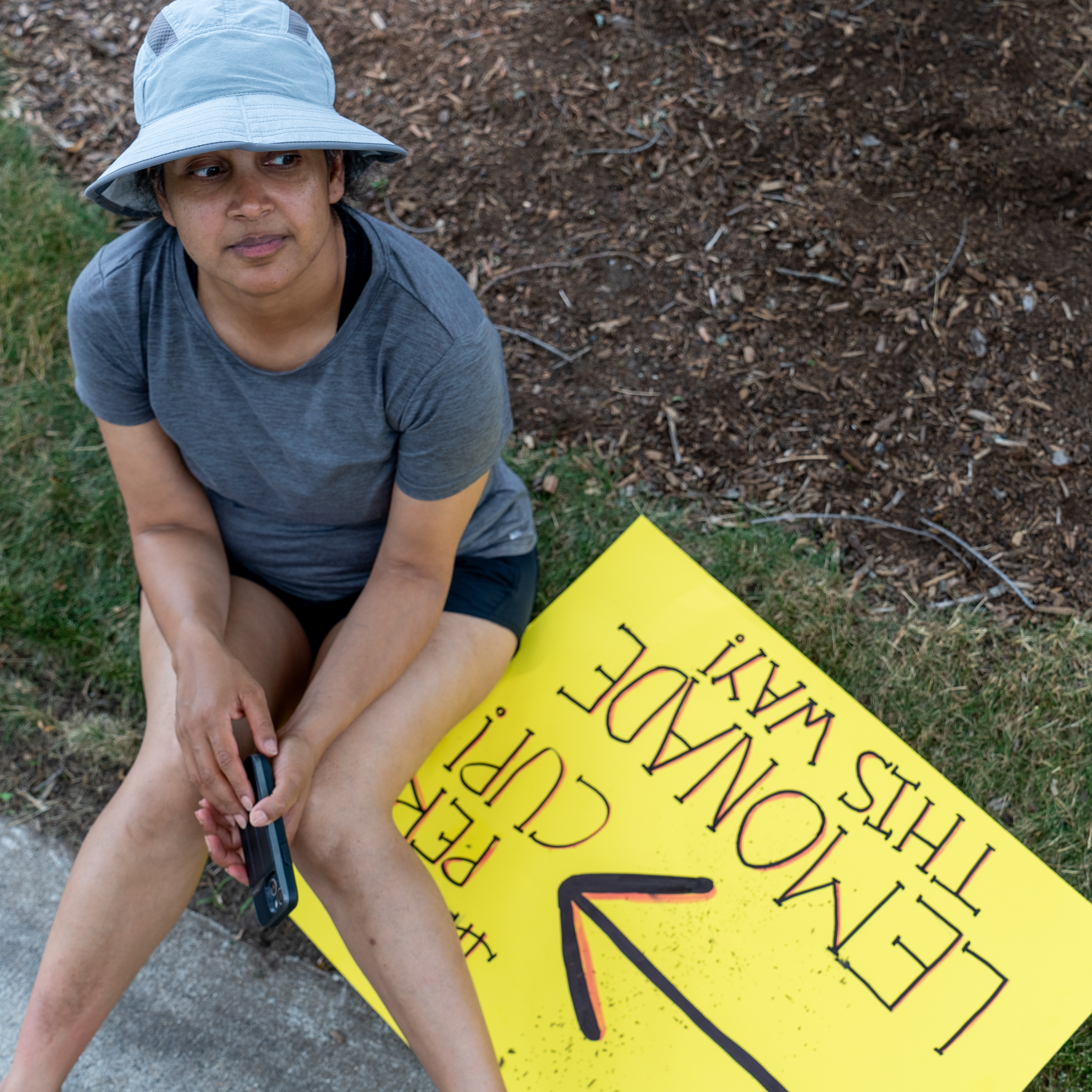 Meenal at lemonade stand